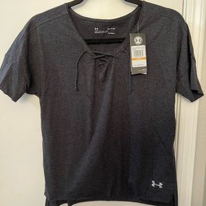 Under Armour top